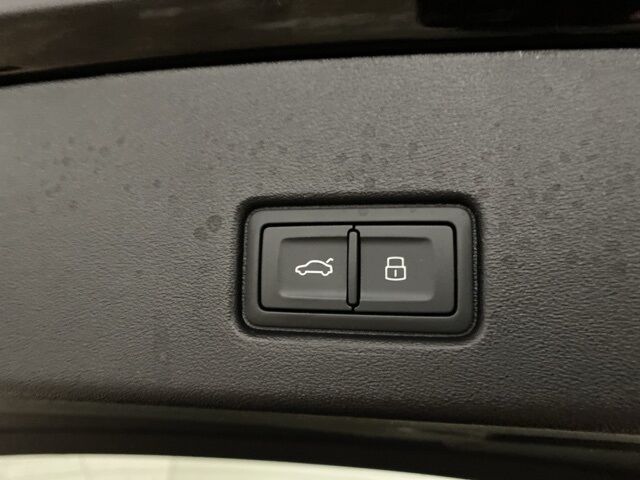 2024 Audi Q4 e-tron Premium quattro Dallas TX