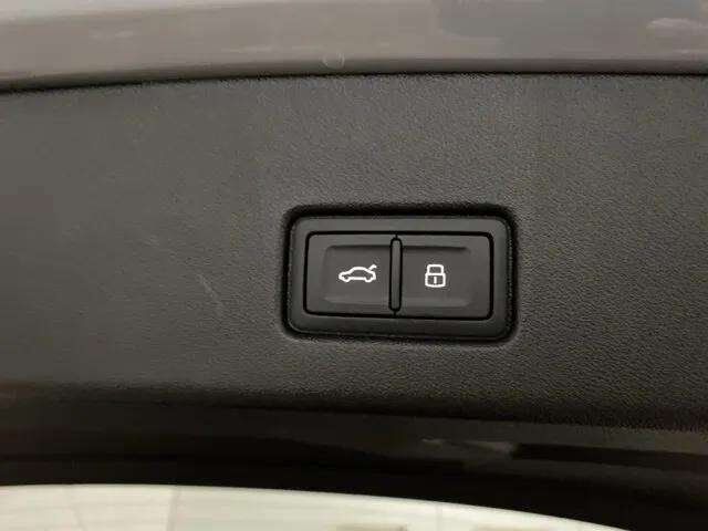 2024 Audi Q4 e-tron Premium quattro Dallas TX