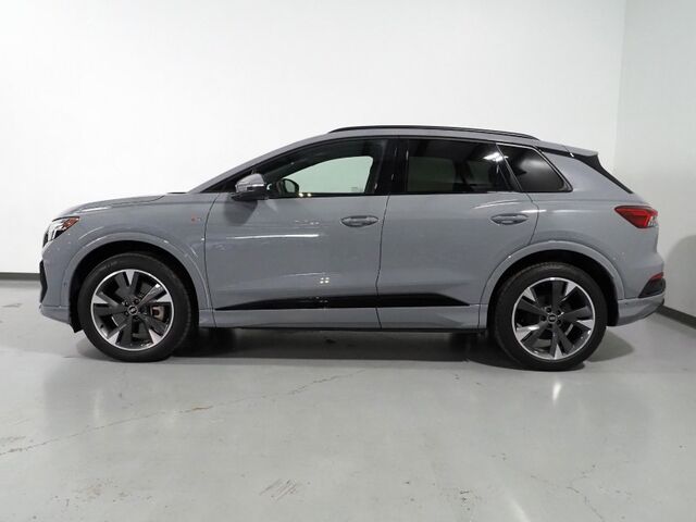2024 Audi Q4 e-tron Prestige 50 Quattro *BLACK OPTIC PKG, HEADS-UP DISPLAY, NAVIGATION, ADAPTIVE CRUISE, SAFETY ALERTS, AUTO PARKING, REAR-CAMERA, PANO MOONROOF, LEATHER, HEATED SEATS/STEERING, SONOS AUDIO, WIRELESS CHARGING Round Rock TX