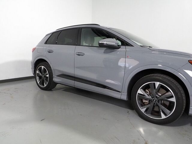 2024 Audi Q4 e-tron Prestige 50 Quattro *BLACK OPTIC PKG, HEADS-UP DISPLAY, NAVIGATION, ADAPTIVE CRUISE, SAFETY ALERTS, AUTO PARKING, REAR-CAMERA, PANO MOONROOF, LEATHER, HEATED SEATS/STEERING, SONOS AUDIO, WIRELESS CHARGING Round Rock TX