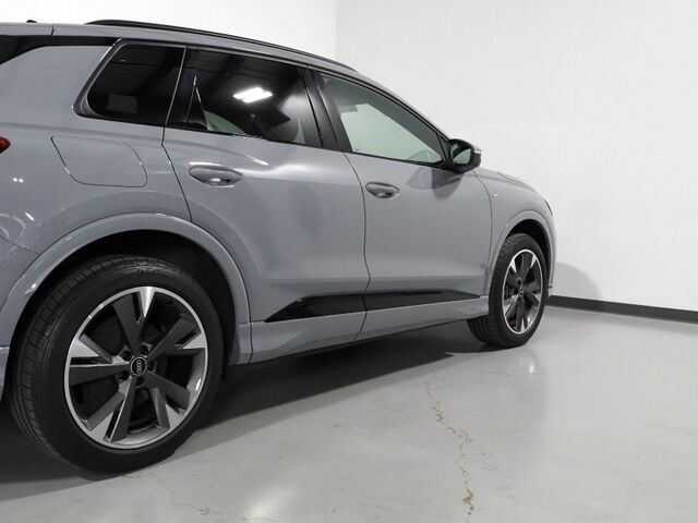 2024 Audi Q4 e-tron Prestige 50 Quattro *BLACK OPTIC PKG, HEADS-UP DISPLAY, NAVIGATION, ADAPTIVE CRUISE, SAFETY ALERTS, AUTO PARKING, REAR-CAMERA, PANO MOONROOF, LEATHER, HEATED SEATS/STEERING, SONOS AUDIO, WIRELESS CHARGING Round Rock TX