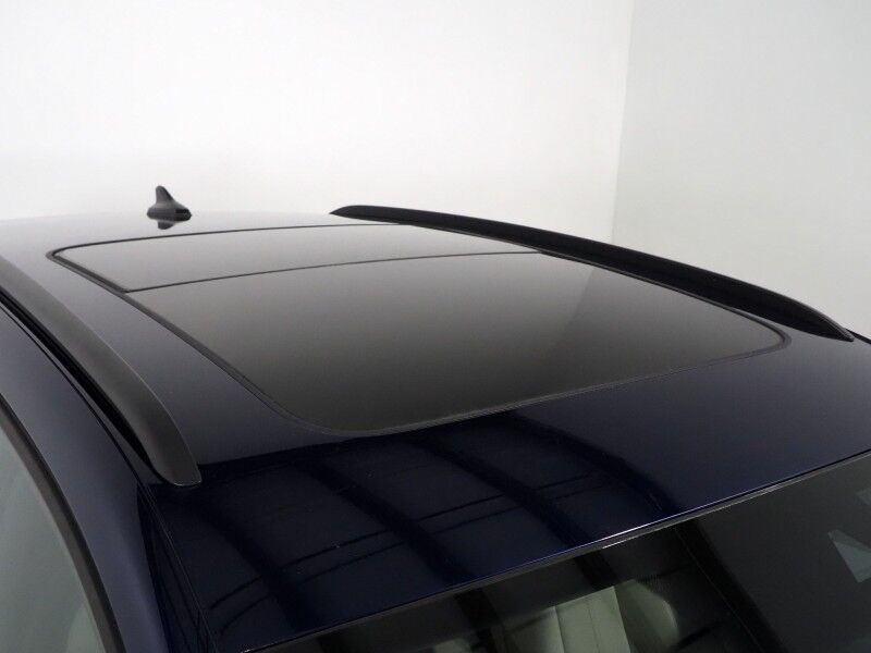 2024 Audi Q4 e-tron Prestige 50 Quattro *BLACK OPTIC PKG, HEADS-UP DISPLAY, NAVIGATION, ADAPTIVE CRUISE, SAFETY ALERTS, AUTO PARKING, REAR-CAMERA, PANO MOONROOF, LEATHER, HEATED SEATS/STEERING, SONOS AUDIO, WIRELESS CHARGING Round Rock TX