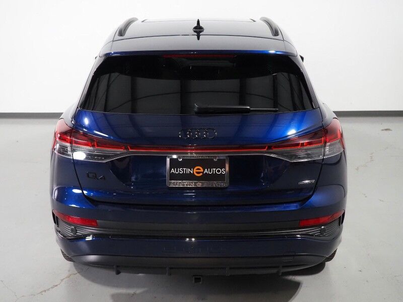 2024 Audi Q4 e-tron Prestige 50 Quattro *BLACK OPTIC PKG, HEADS-UP DISPLAY, NAVIGATION, ADAPTIVE CRUISE, SAFETY ALERTS, AUTO PARKING, REAR-CAMERA, PANO MOONROOF, LEATHER, HEATED SEATS/STEERING, SONOS AUDIO, WIRELESS CHARGING Round Rock TX