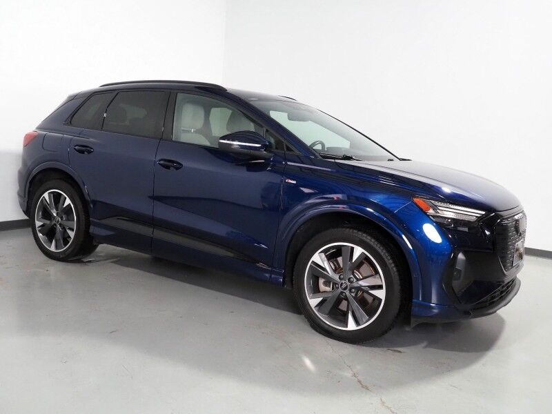 2024 Audi Q4 e-tron Prestige 50 Quattro *BLACK OPTIC PKG, HEADS-UP DISPLAY, NAVIGATION, ADAPTIVE CRUISE, SAFETY ALERTS, AUTO PARKING, REAR-CAMERA, PANO MOONROOF, LEATHER, HEATED SEATS/STEERING, SONOS AUDIO, WIRELESS CHARGING Round Rock TX