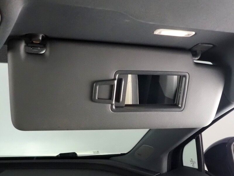 2024 Audi Q4 e-tron Prestige 50 Quattro *BLACK OPTIC PKG, HEADS-UP DISPLAY, NAVIGATION, ADAPTIVE CRUISE, SAFETY ALERTS, AUTO PARKING, REAR-CAMERA, PANO MOONROOF, LEATHER, HEATED SEATS/STEERING, SONOS AUDIO, WIRELESS CHARGING Round Rock TX