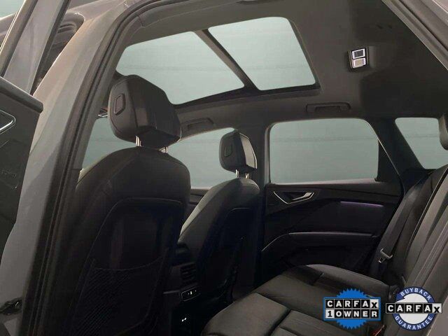 2024 Audi Q4 E-tron Prestige photo 28