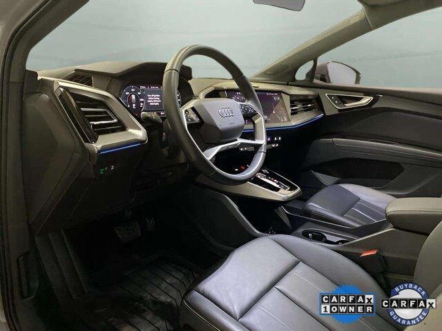 2024 Audi Q4 E-tron Prestige photo 17