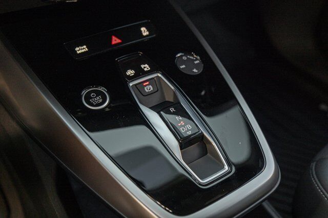 2024 Audi Q4 e-tron Prestige  Selma TX