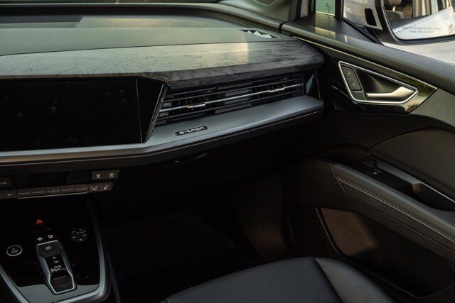 2024 Audi Q4 e-tron Prestige  Selma TX