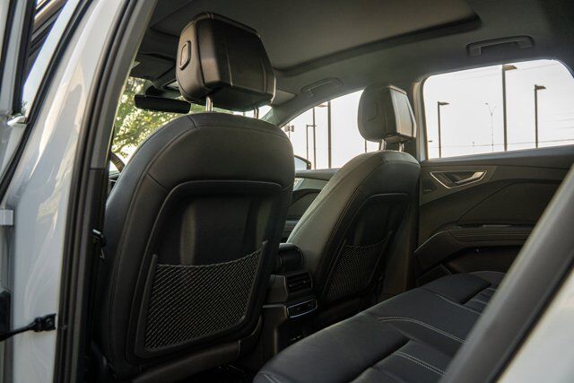 2024 Audi Q4 e-tron Prestige  Selma TX