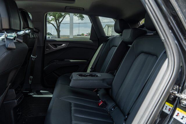 2024 Audi Q4 e-tron Prestige  Selma TX