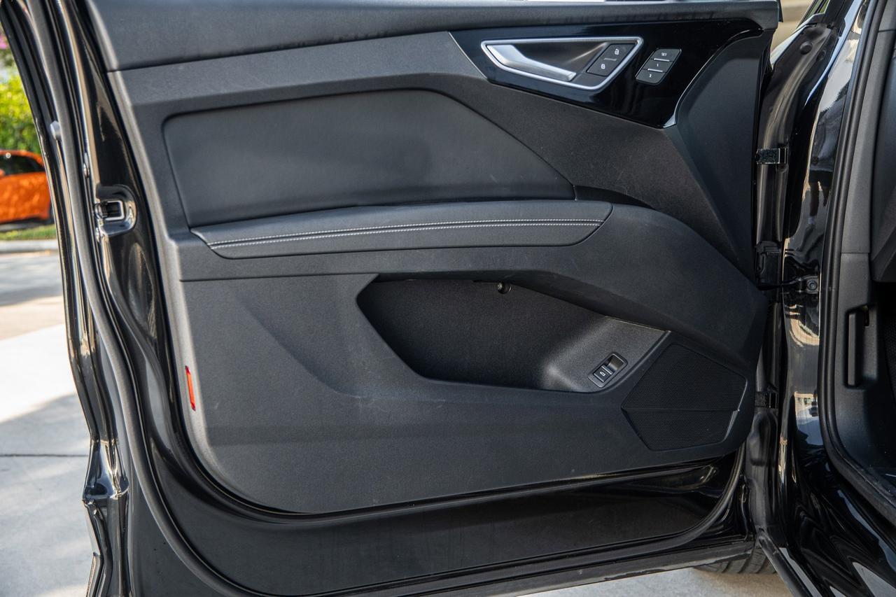 2024 Audi Q4 e-tron Prestige  Selma TX