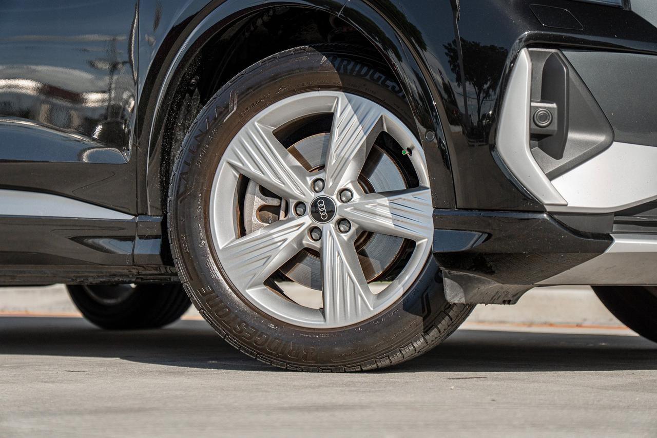 2024 Audi Q4 e-tron Prestige  Selma TX