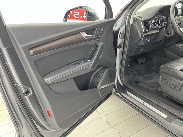 2024 Audi Q5 45 S line Premium Carrollton TX