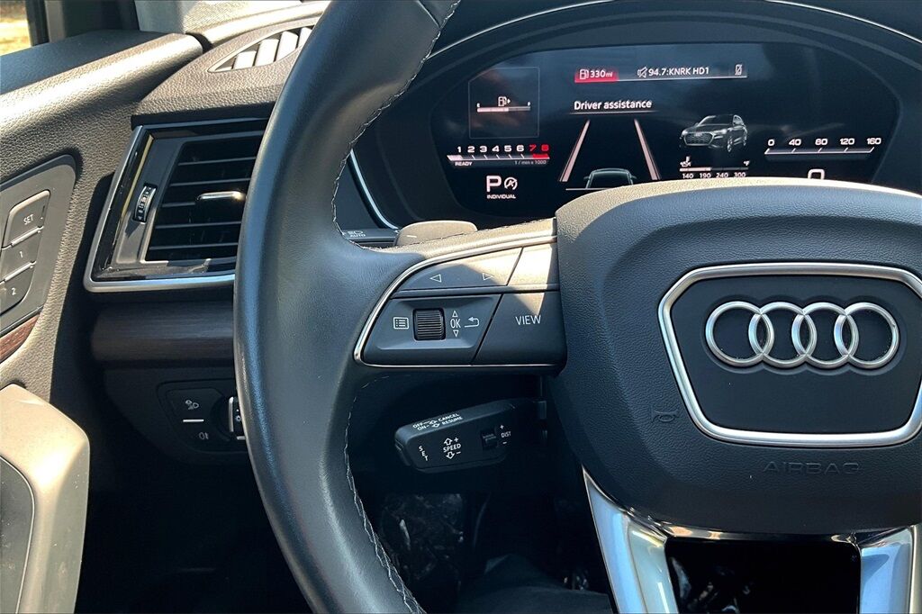 2024 Audi Q5 45 S line Premium OR