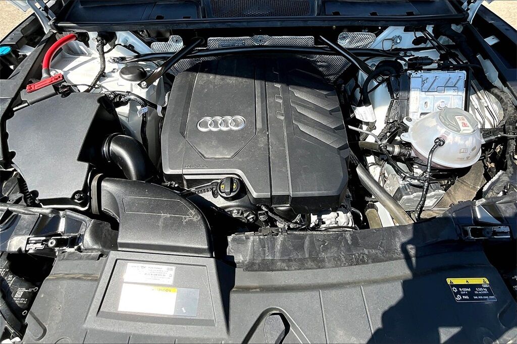 2024 Audi Q5 45 S line Premium OR