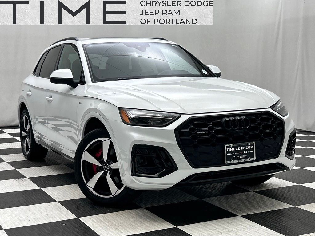 2024 Audi Q5 45 S line Premium