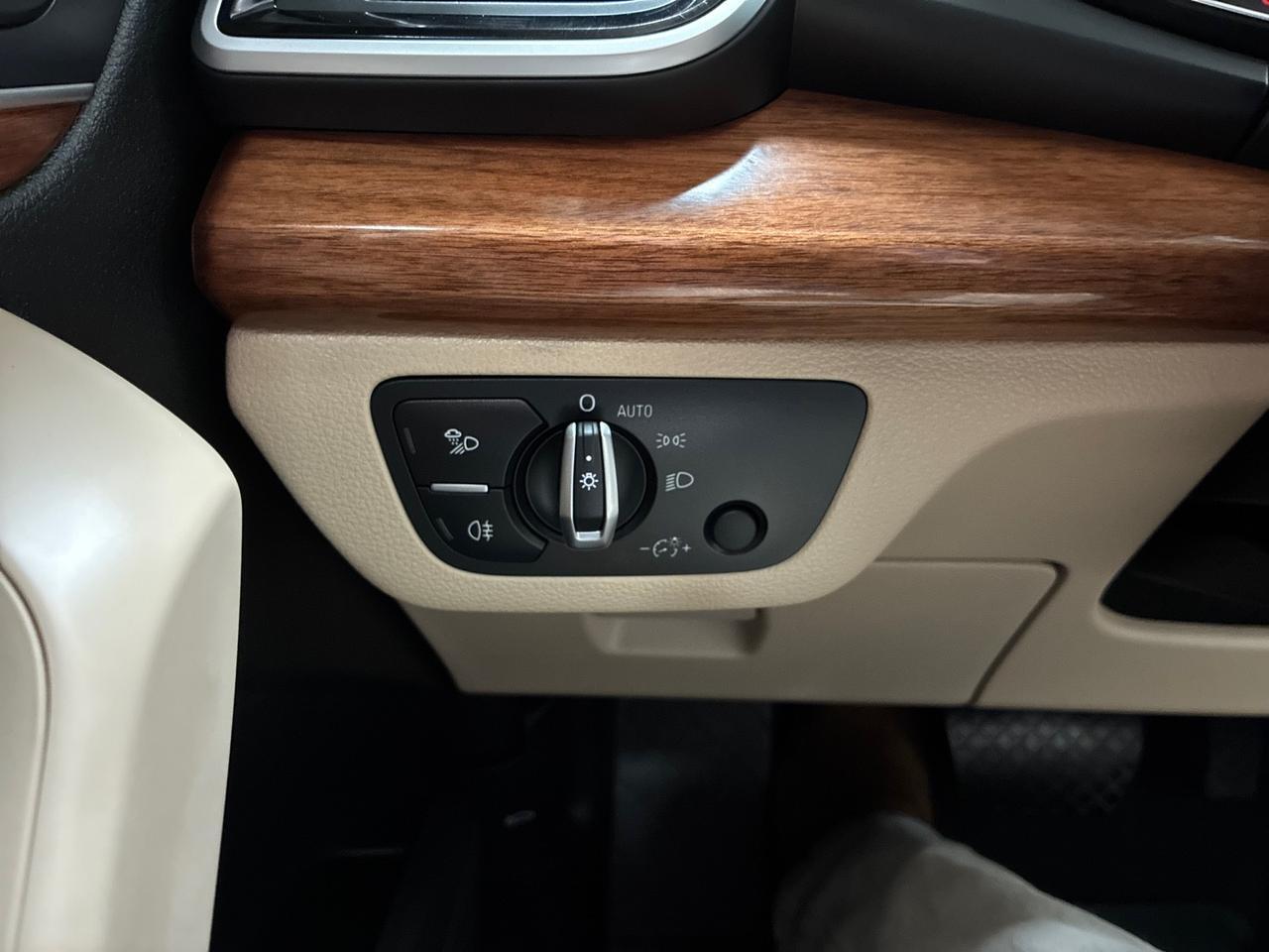 2024 Audi Q5 Premium, Convenience Pkg, Pano Roof Houston TX