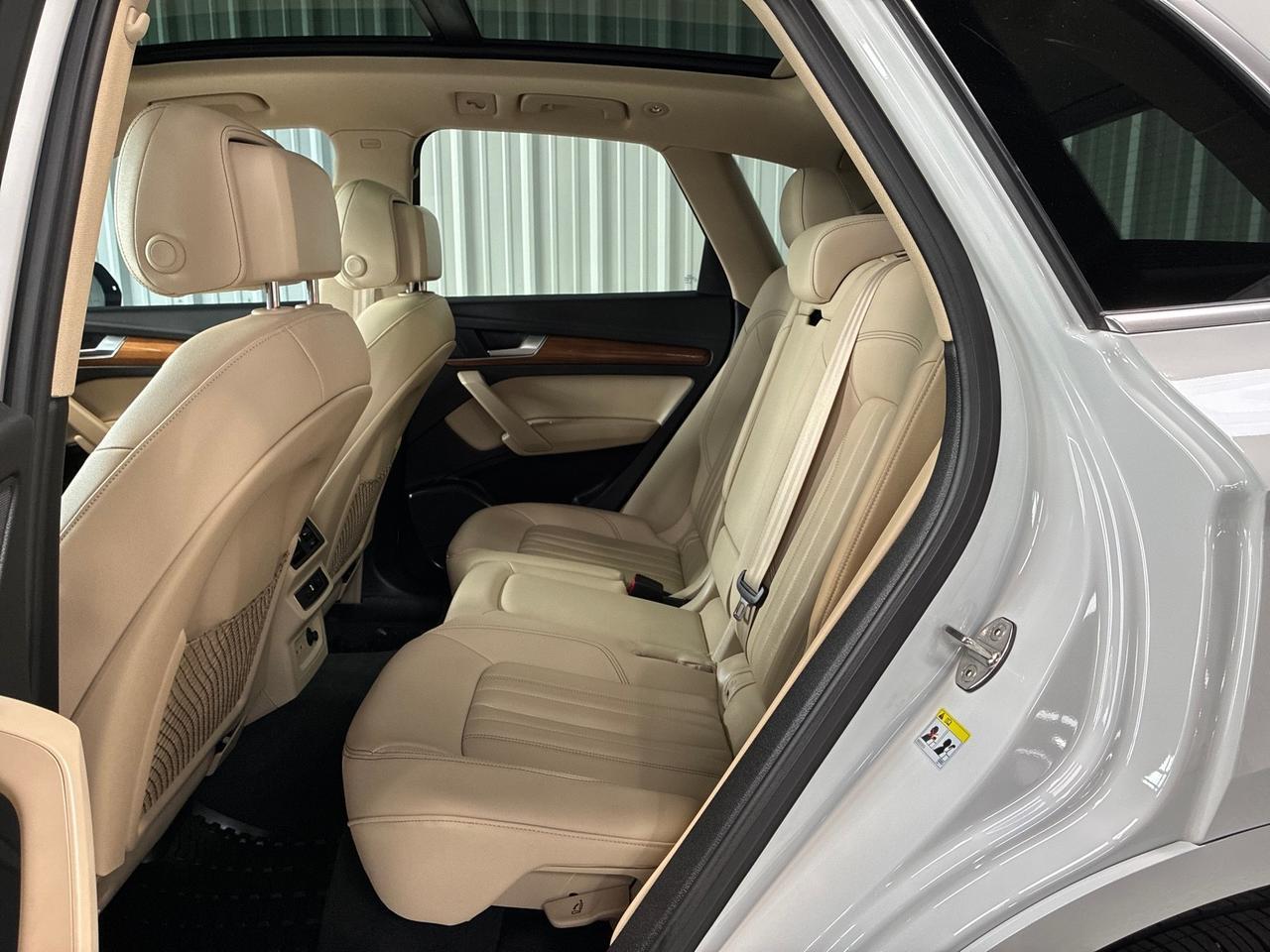 2024 Audi Q5 Premium, Convenience Pkg, Pano Roof Houston TX