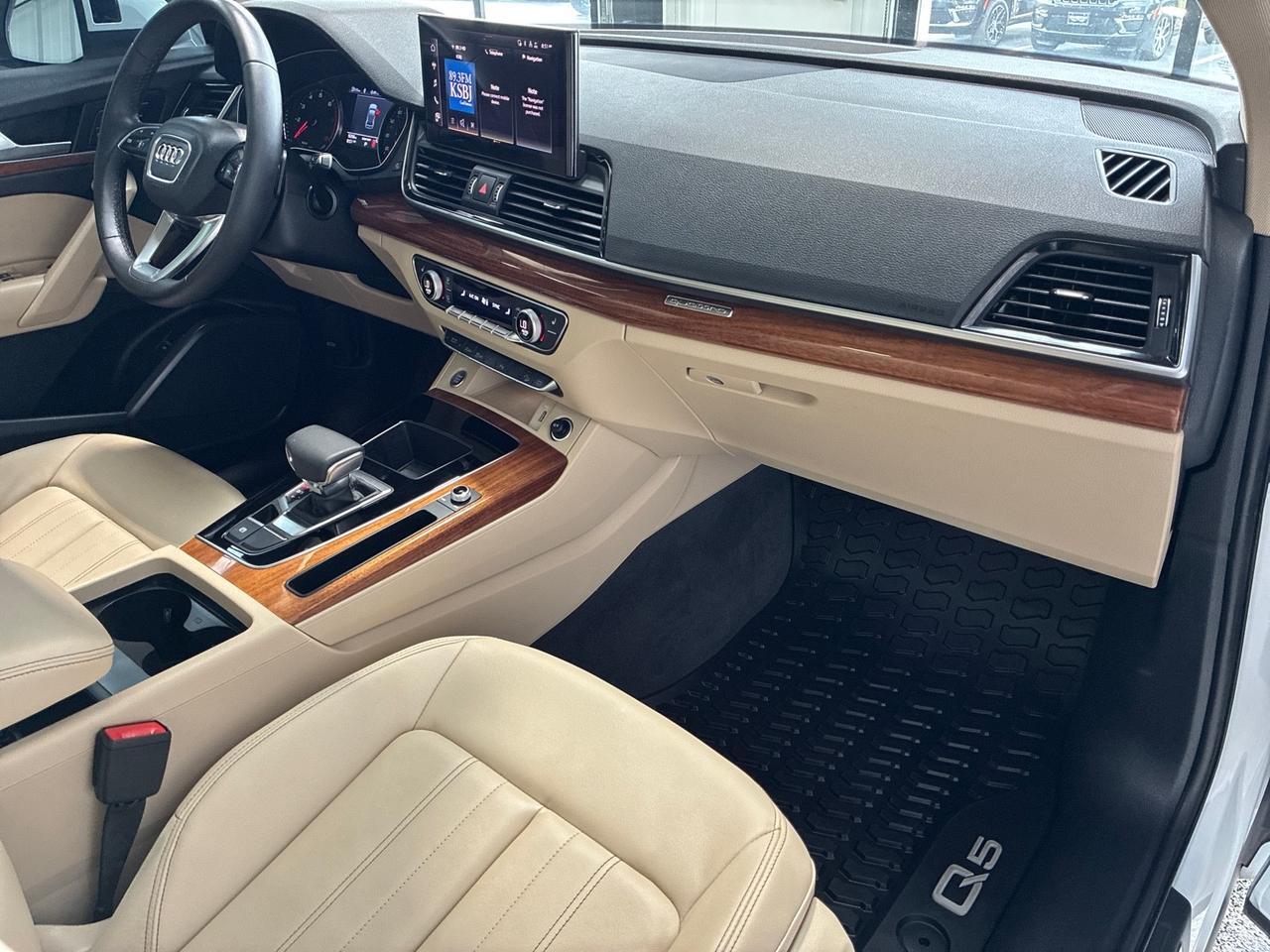 2024 Audi Q5 Premium, Convenience Pkg, Pano Roof Houston TX