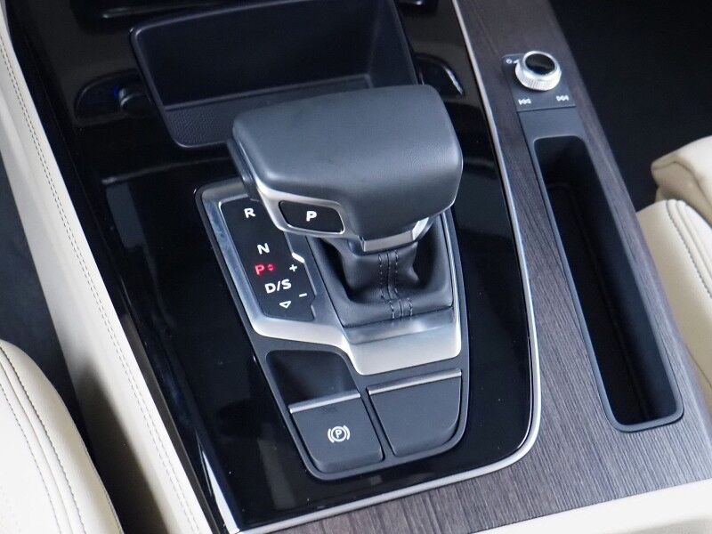 2024 Audi Q5 Premium Plus 40 TFSI Quattro *VIRTUAL COCKPIT, ADAPTIVE CRUISE, SAFETY ALERTS, 360 VIEW CAMERAS, PANORAMA MOONROOF, LEATHER, CLIMATE SEATS, HEATED STEERING, POWER LIFTGATE, BANG & OLUFSEN, ANDROID & APPLE Round Rock TX