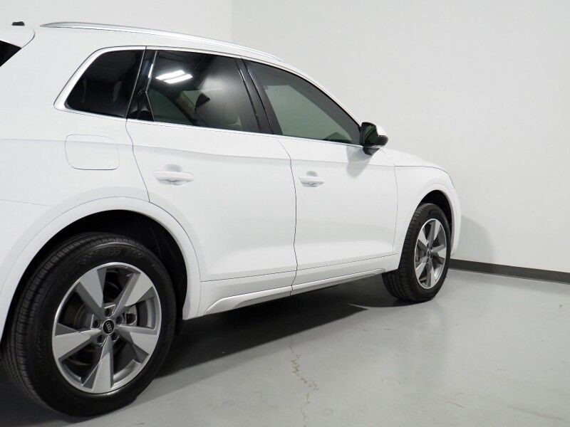2024 Audi Q5 Premium Plus 40 TFSI Quattro *VIRTUAL COCKPIT, ADAPTIVE CRUISE, SAFETY ALERTS, 360 VIEW CAMERAS, PANORAMA MOONROOF, LEATHER, CLIMATE SEATS, HEATED STEERING, POWER LIFTGATE, BANG & OLUFSEN, ANDROID & APPLE Round Rock TX