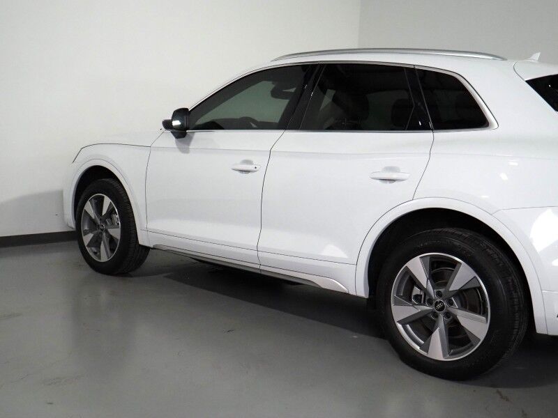2024 Audi Q5 Premium Plus 40 TFSI Quattro *VIRTUAL COCKPIT, ADAPTIVE CRUISE, SAFETY ALERTS, 360 VIEW CAMERAS, PANORAMA MOONROOF, LEATHER, CLIMATE SEATS, HEATED STEERING, POWER LIFTGATE, BANG & OLUFSEN, ANDROID & APPLE Round Rock TX
