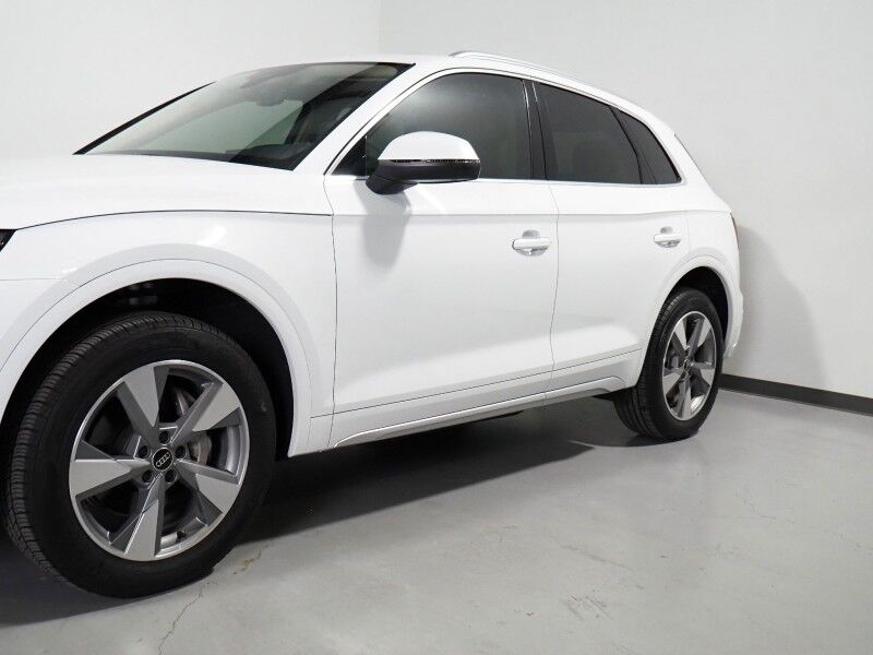 2024 Audi Q5 Premium Plus 40 TFSI Quattro *VIRTUAL COCKPIT, ADAPTIVE CRUISE, SAFETY ALERTS, 360 VIEW CAMERAS, PANORAMA MOONROOF, LEATHER, CLIMATE SEATS, HEATED STEERING, POWER LIFTGATE, BANG & OLUFSEN, ANDROID & APPLE Round Rock TX