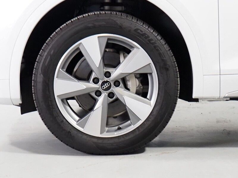 2024 Audi Q5 Premium Plus 40 TFSI Quattro *VIRTUAL COCKPIT, ADAPTIVE CRUISE, SAFETY ALERTS, 360 VIEW CAMERAS, PANORAMA MOONROOF, LEATHER, CLIMATE SEATS, HEATED STEERING, POWER LIFTGATE, BANG & OLUFSEN, ANDROID & APPLE Round Rock TX