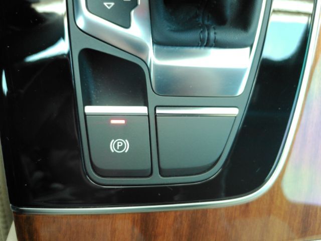 2024 Audi Q5 Premium Plus 55 TFSI e S line quattro S tronic Plano TX