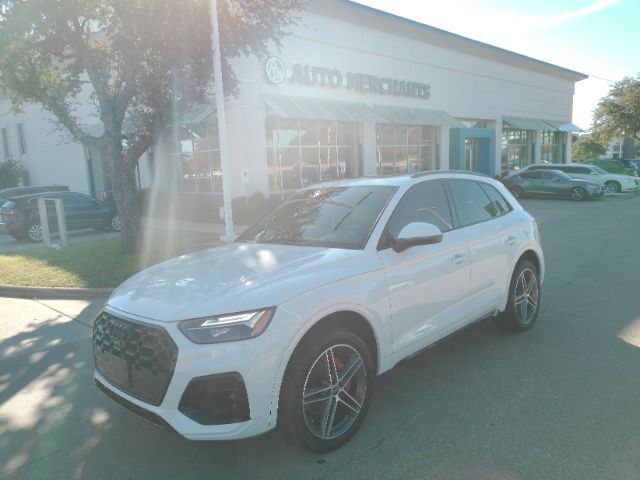 2024 Audi Q5 Premium Plus 55 TFSI e S line quattro S tronic