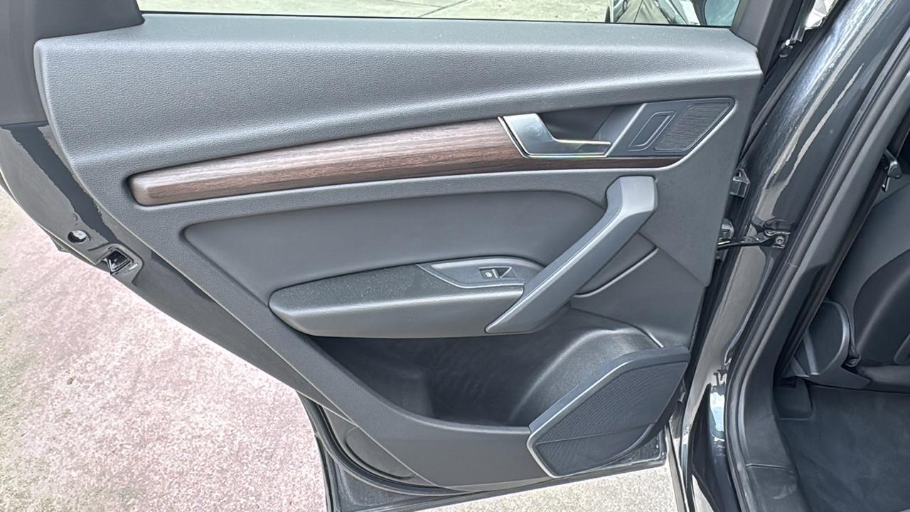 2024 Audi Q5 Premium  Selma TX