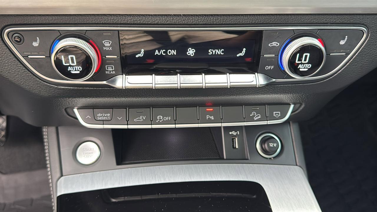 2024 Audi Q5 S line Premium Plus  Selma TX