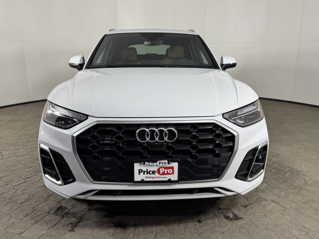 2024 Audi Q5 S line Premium Plus e quattro Maumee OH