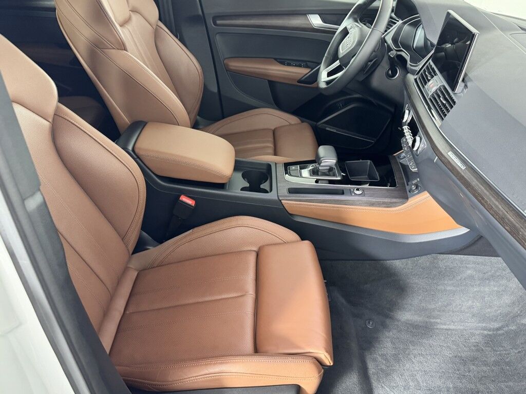 2024 Audi Q5 S line Premium Plus e quattro Maumee OH