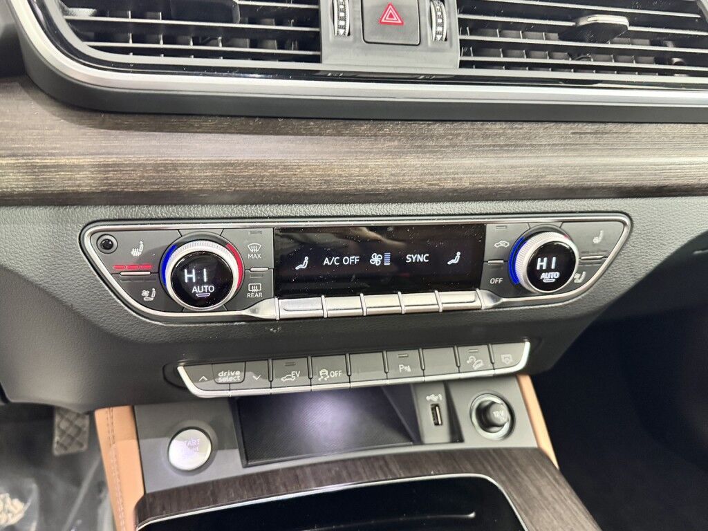 2024 Audi Q5 S line Premium Plus e quattro Maumee OH