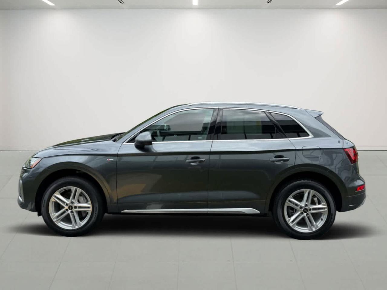 2024 Audi Q5 S line Premium Plus Wellesley MA