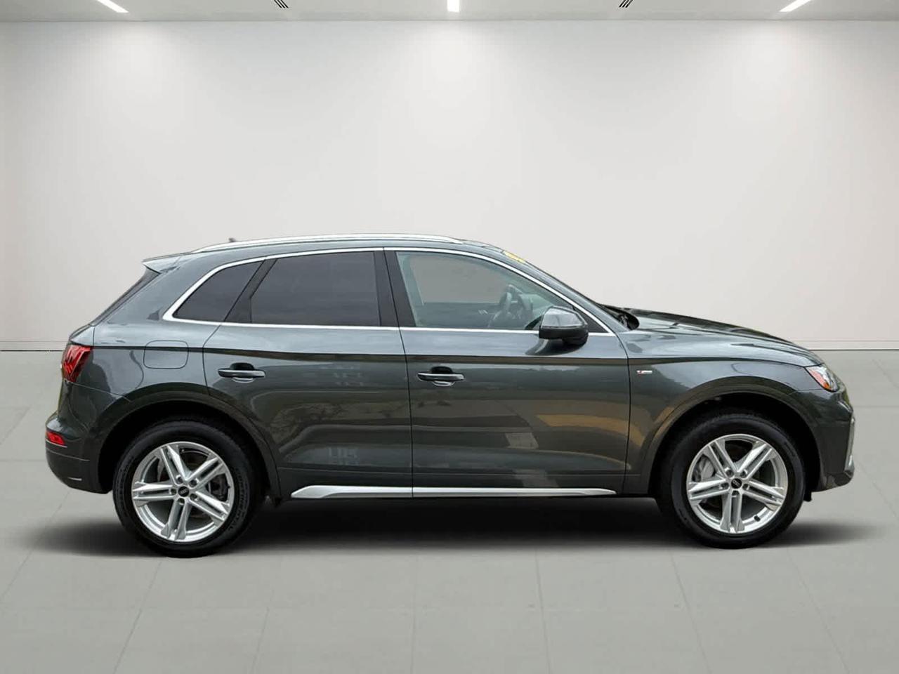 2024 Audi Q5 S line Premium Plus Wellesley MA