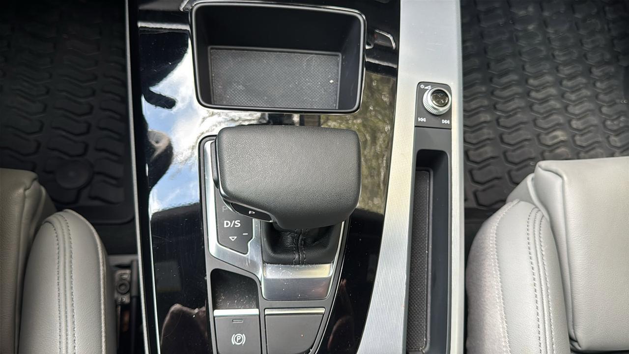 2024 Audi Q5 S line Premium  Selma TX