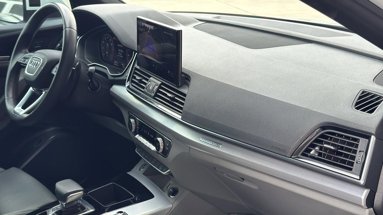2024 Audi Q5 S line Premium  Selma TX
