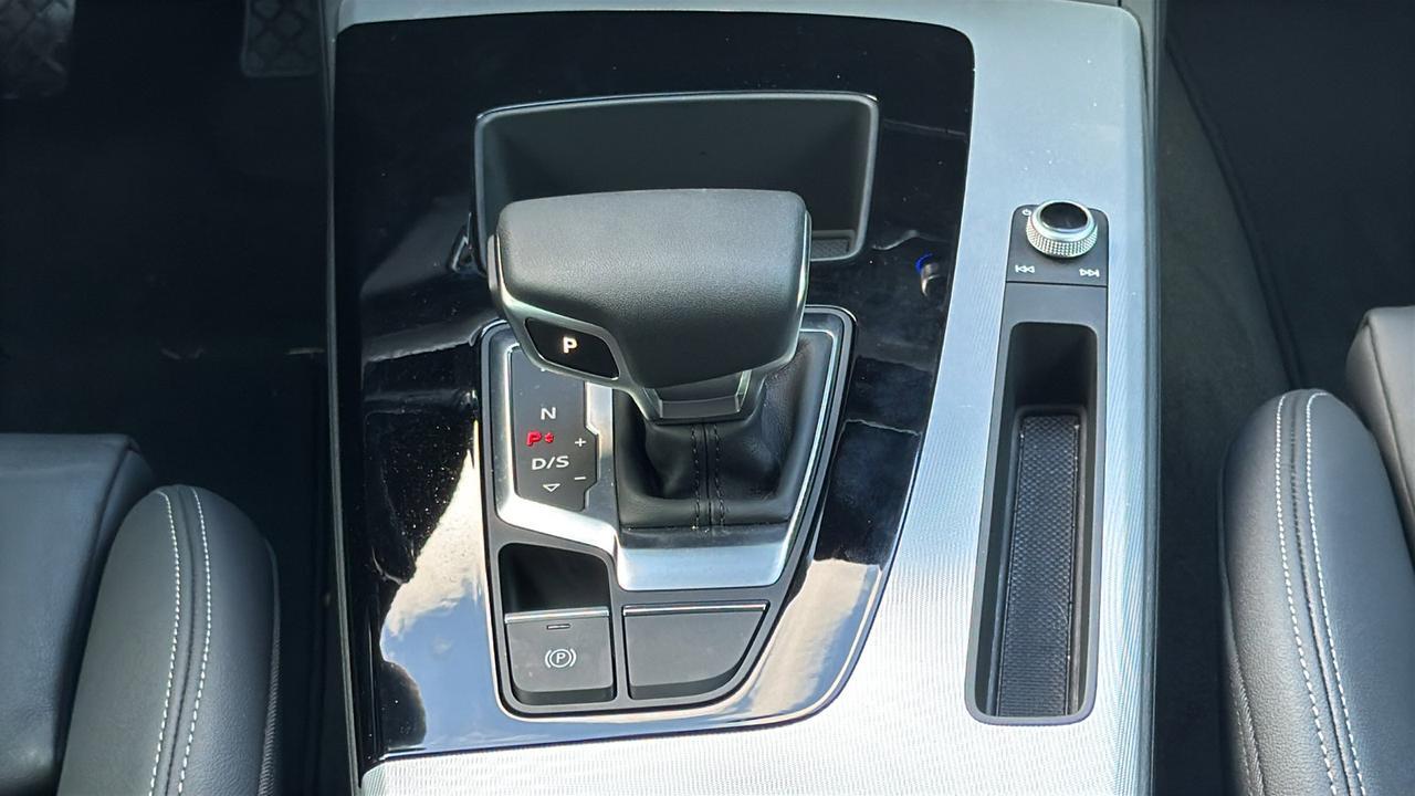 2024 Audi Q5 S line Premium  Selma TX