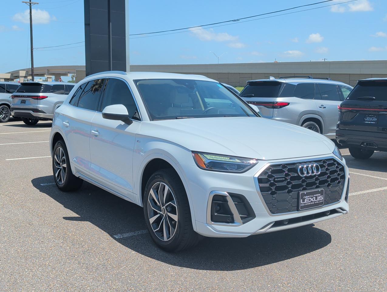 2024 Audi Q5 S line Premium