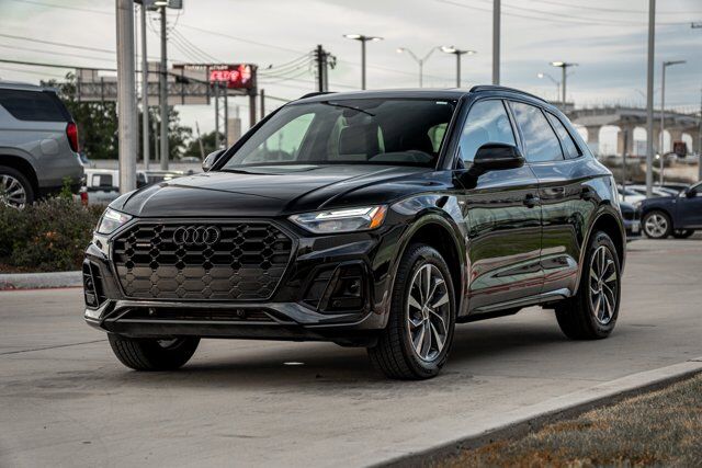 2024 Audi Q5 S line Premium Summer of Audi Pkg  Selma TX
