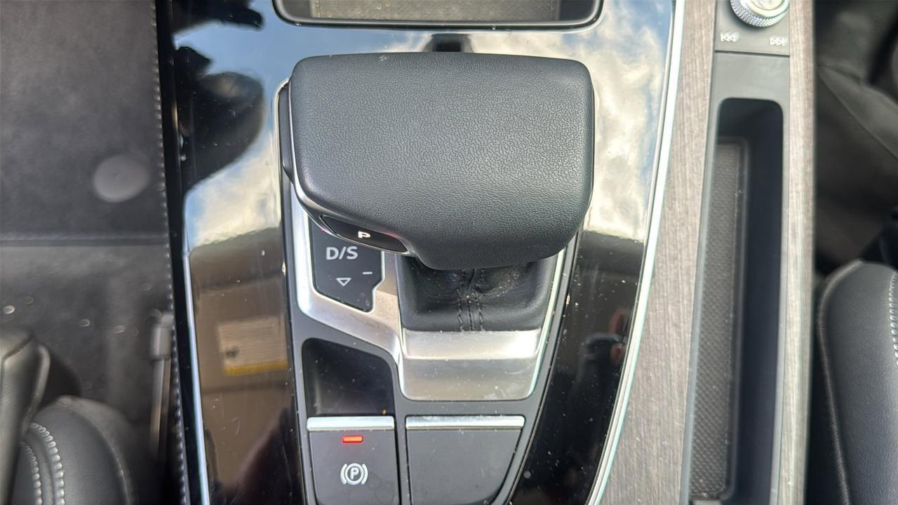 2024 Audi Q5 S line Prestige  Selma TX