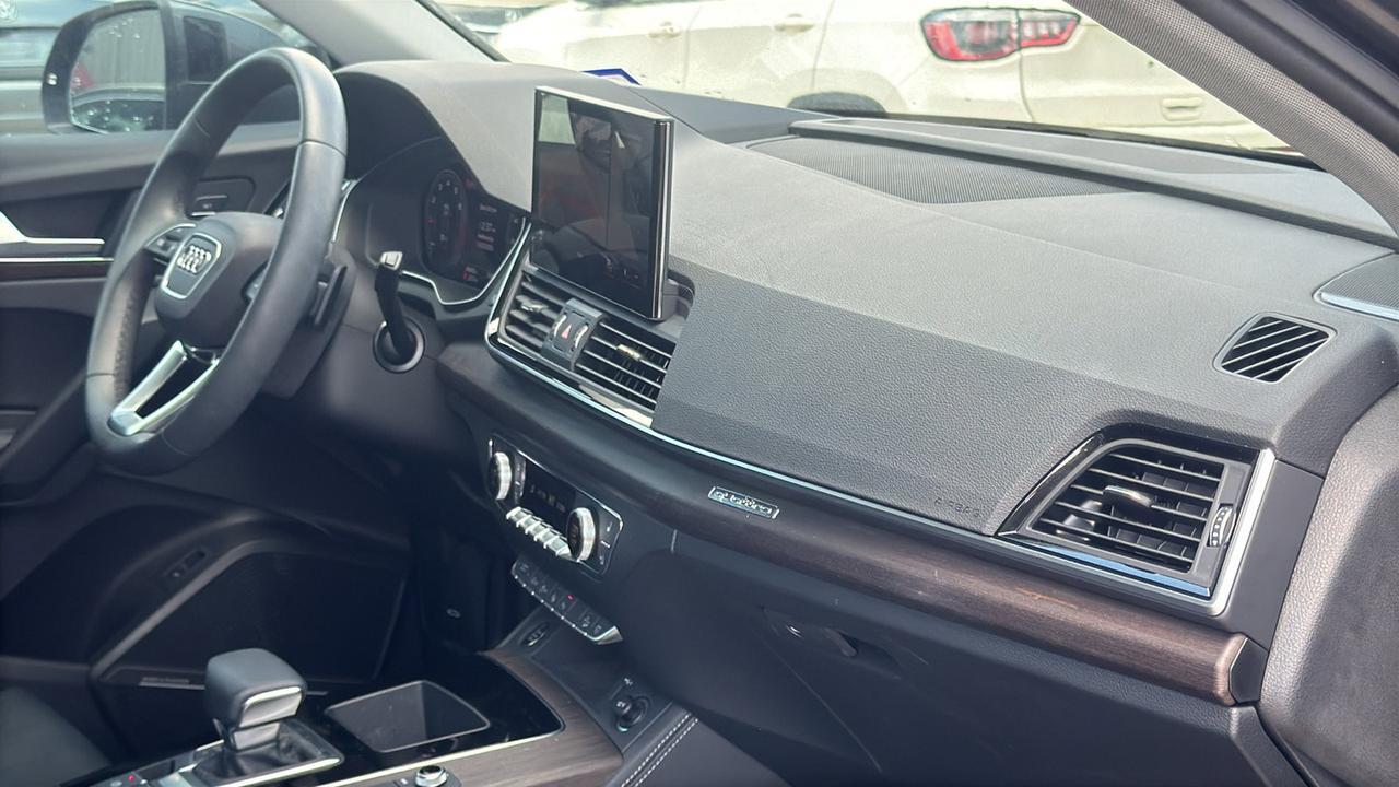 2024 Audi Q5 S line Prestige  Selma TX