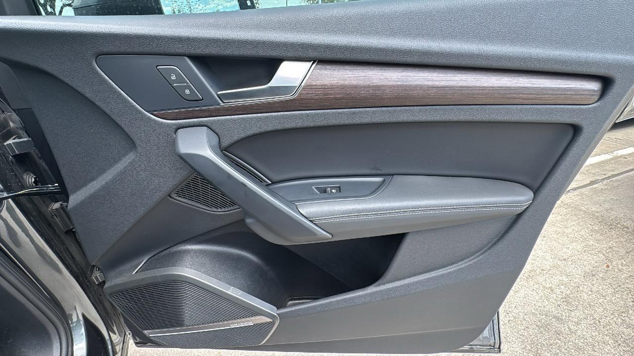 2024 Audi Q5 S line Prestige  Selma TX