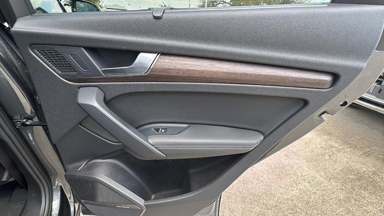 2024 Audi Q5 S line Prestige  Selma TX