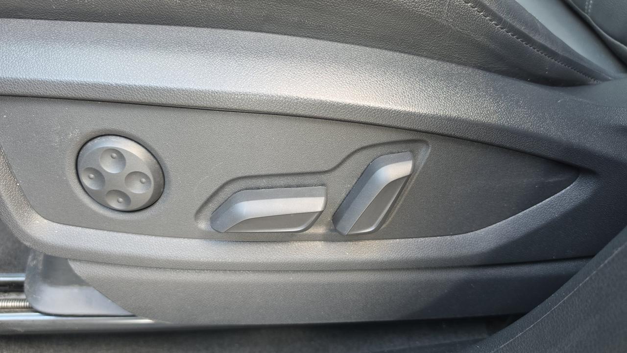 2024 Audi Q5 Sportback S line Premium