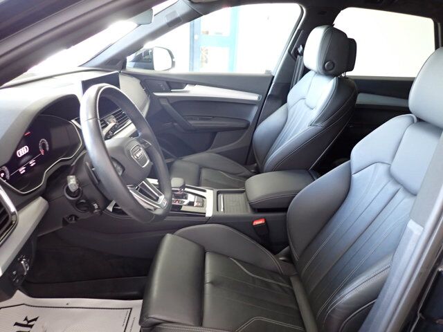 2024 Audi Q5 Technik 45 QUATTRO LEATHER SUNROOF *HYBRID* Listowel ON