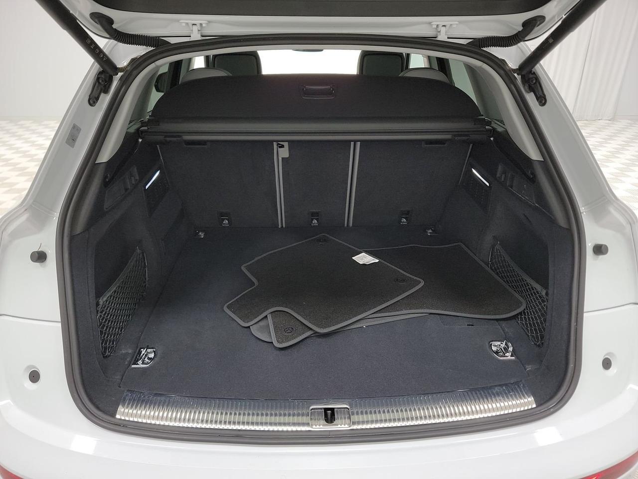 2024 Audi Q5 e S Line Ventilated Seats Bang &amp; Olufsen Sound Portland OR